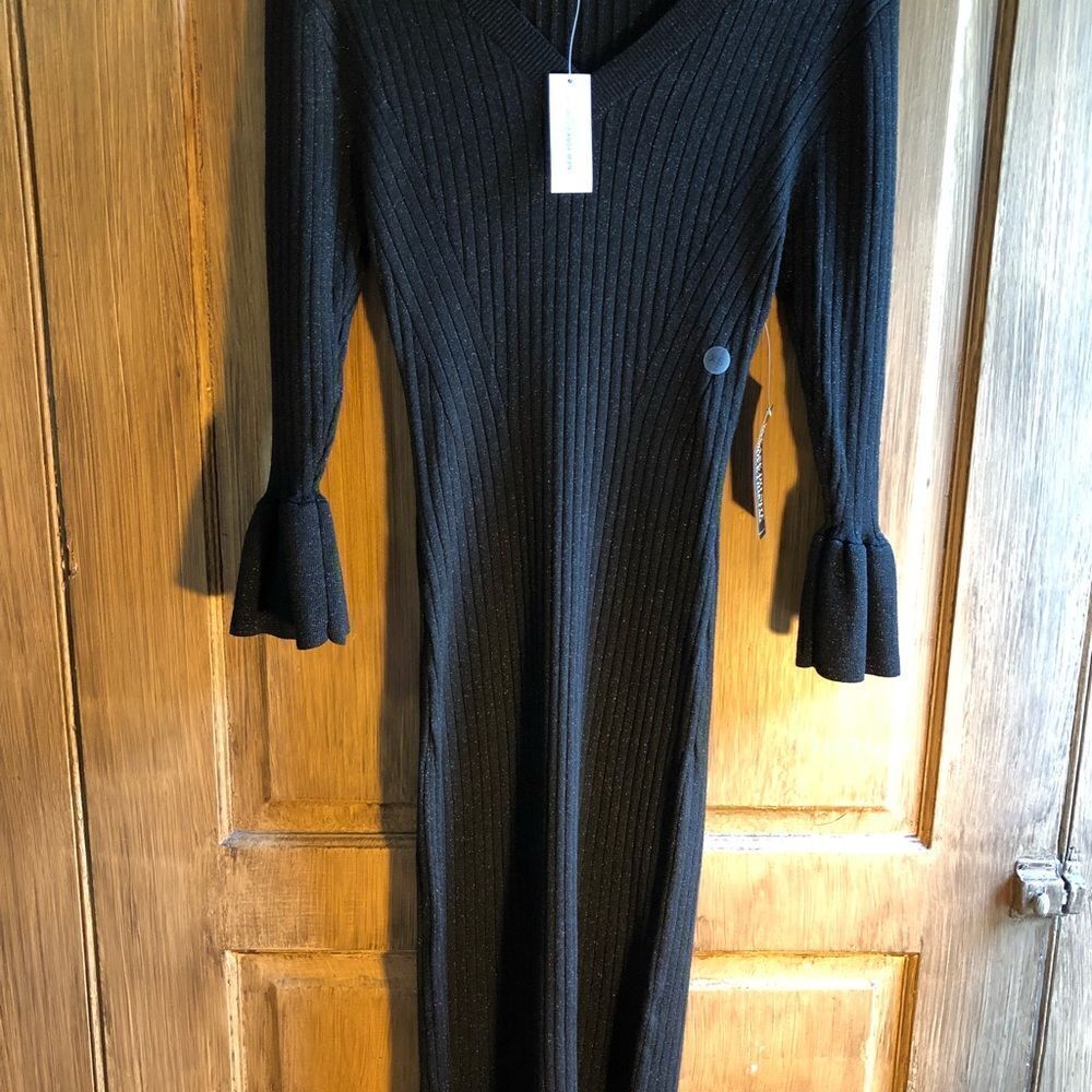 Women’s New York & Company Black Dress   - Picture 7 of 15